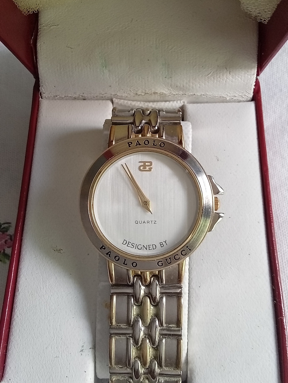 Paolo‎ Designed by Paolo Gucci Two Tone Quartz Watch Vintage Silver Gold Tone